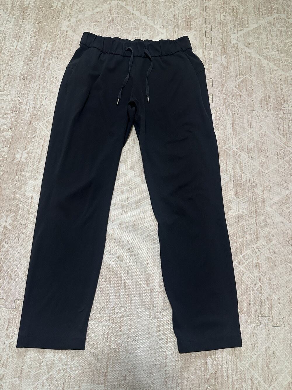 Lululemon Pants Womens Sz 6 On the Fly Pants Woven Black Straight Leg Athleisure